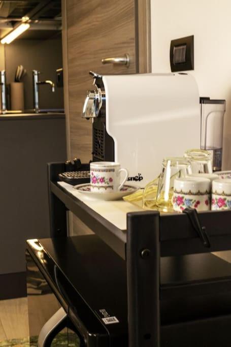 Casa Vacanze Lucia ตีราโน ภายนอก รูปภาพ