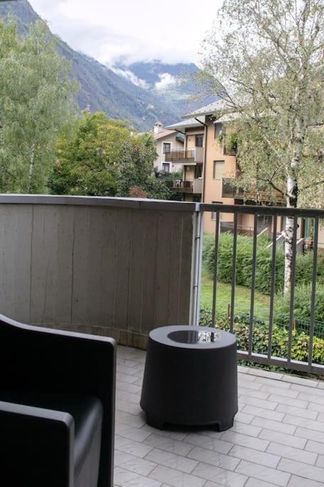 Casa Vacanze Lucia ตีราโน ภายนอก รูปภาพ